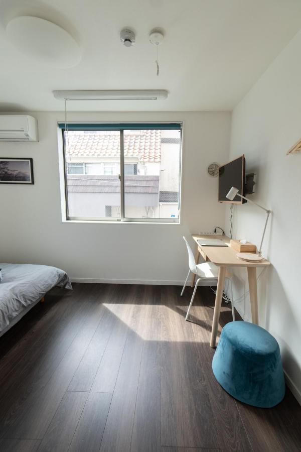 5963 Hotel Higashi Ikebukuro Tokyo Bagian luar foto
