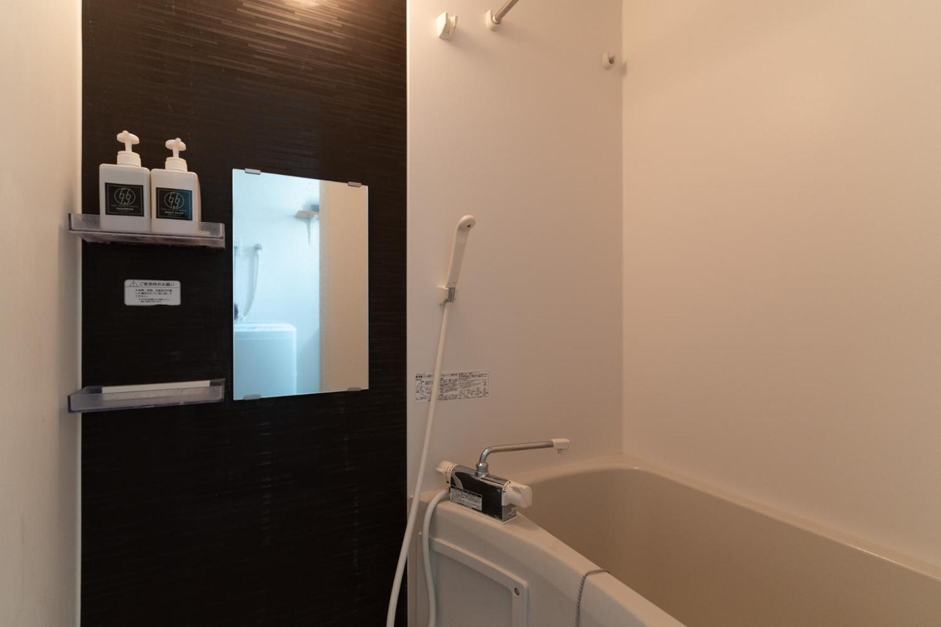 5963 Hotel Higashi Ikebukuro Tokyo Bagian luar foto